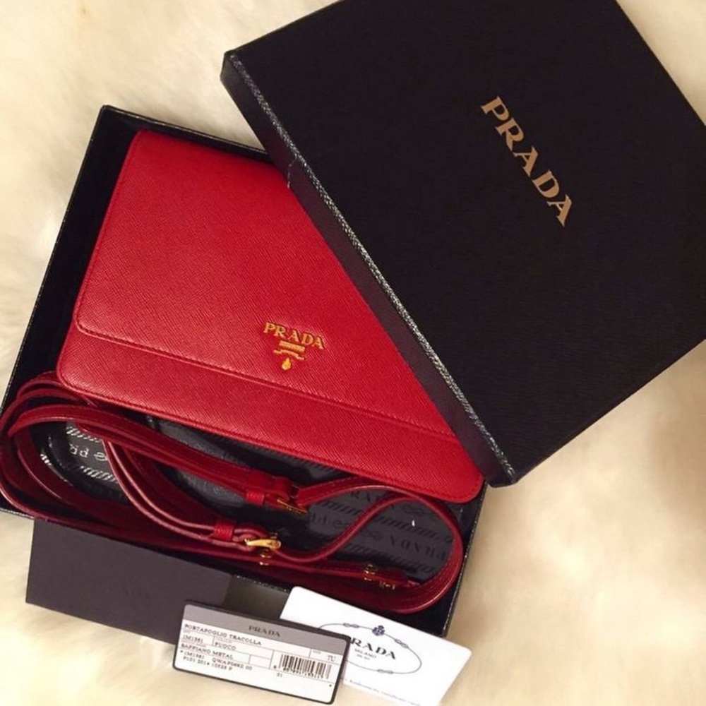 Prada saffiano crossbody